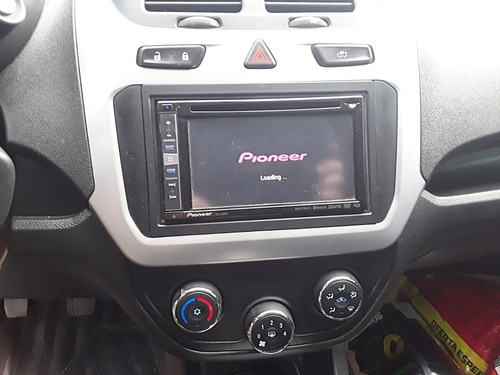 Chevrolet Sedan Cobalt 1.4 Lt Manual Multimidia Gps Completo
