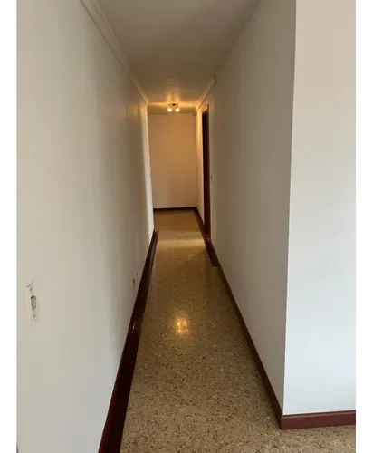 Apartamento En Venta En Poblado - Torres De Lorena