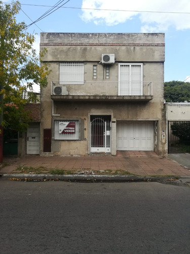 Casa 3 Amb Con Patio Y Terraza Propia - Lanus Oeste