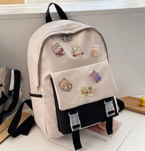 Mochila Escolar Importada Pines Dibujito Combinada Bolsillos Negro