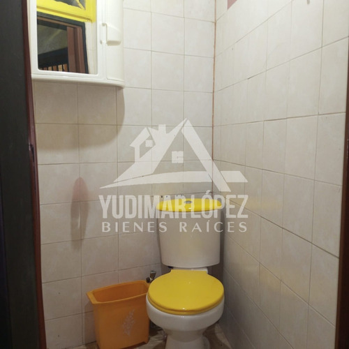 Cómoda Habitación En Alquiler Para Damas, Sector Camoruco, El Castaño, Maracay Edo. Aragua.