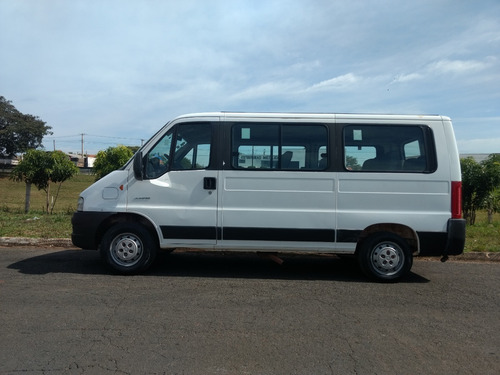 Van Citroen Jumper * * 16 Lugares * * 2012 R$ 45.000,00