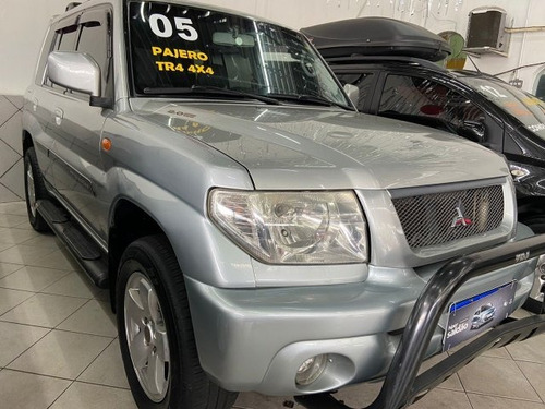 Imagem 2 de 8 de Pajero Tr4 2.0 4x4 16v 131cv Gasolina 4p Automático