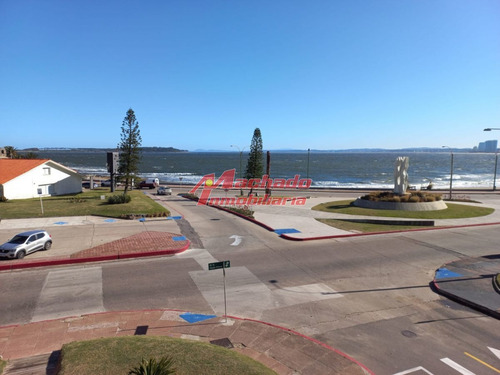 Imagen 6 de 29 de Apartamento En Venta De 2 Dormitorios En Punta Del Este