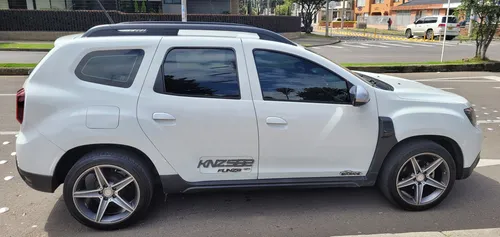 Renault Duster 1.3 Intense Cvt