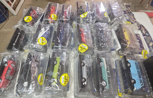 Autos Inolvidables La Colección Oficial Salvat Escala 1:24 (Usado)