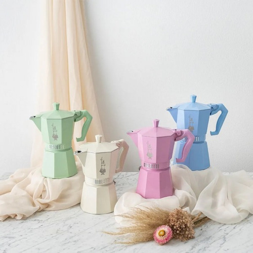 Cafeteira Bialetti Exclusive Moka, 6 xícaras, rosa