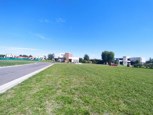 Imagen 2 de 4 de Excelente Lote En Barrio Privado Haras Santa Maria. Reservado.! Reservado