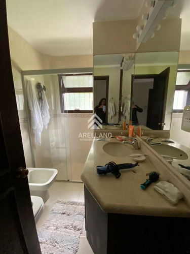 Alquiler Temporario Casa De 3 Dormitorios Con Piscina En Barrio Lugano A Pasos De Punta Shopping, Punta Del Este