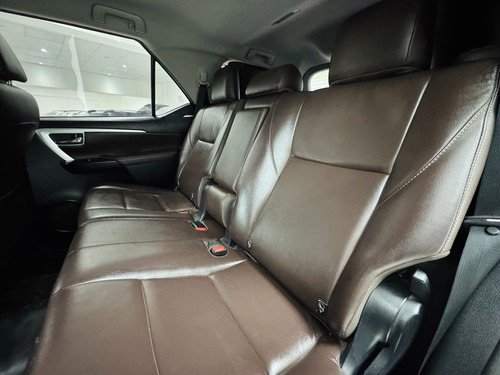 Toyota Hilux SW4 2.8 Srx 177cv 4x4 7as At