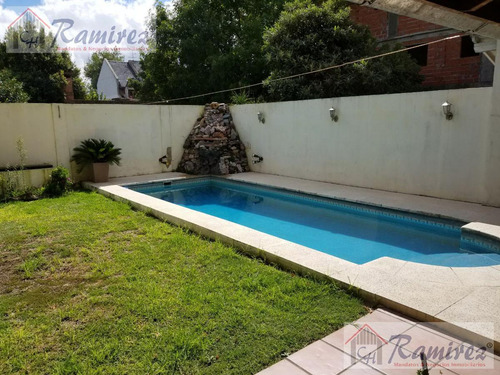 Chalet Céntrico En Venta 5 Ambientes. Excelente! - Ituzaingó