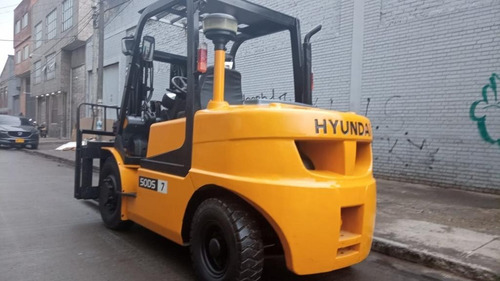 Imagen 5 de 8 de Hyundai Forklift