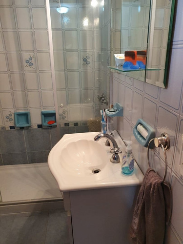 Imagen 8 de 10 de Departamento En Venta En Wilde Centro De 3 Ambientes