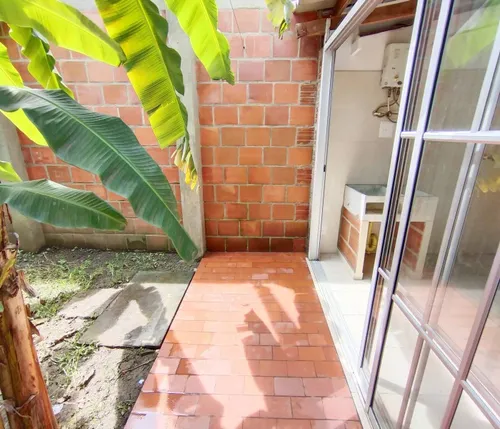 Se Arrienda Apartaestudio La Flora Cali Primer Piso De Dos Ambientes Con Parqueadero
