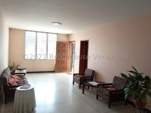Jl/ ¡el Espacio Perfecto Para Tu Hogar! Casa En Venta Centro-este. Barquisimeto Lara, Venezuela/ José López/ # 23-16935