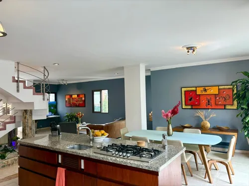 Espectacular Penthouse De Dos Niveles En El Poblado. Código 44