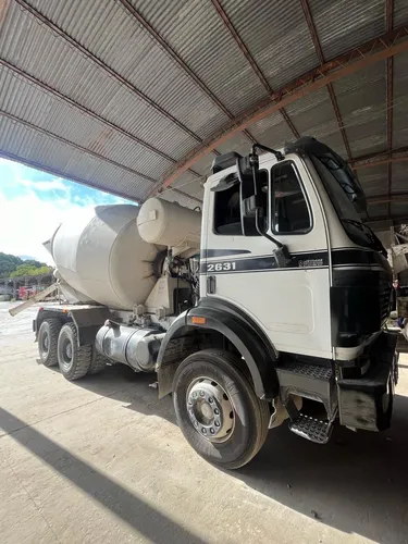 Motohormigonero Mercedes Benz 2631 6x4