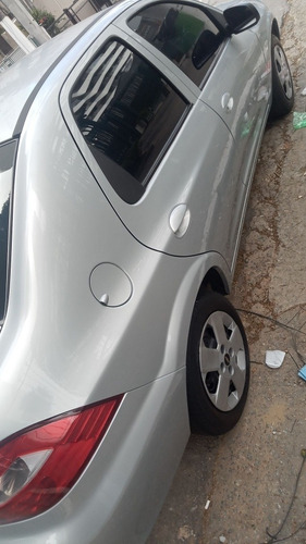 Imagem 2 de 5 de Chevrolet Prisma 2010 1.0 Maxx Flexpower 4p