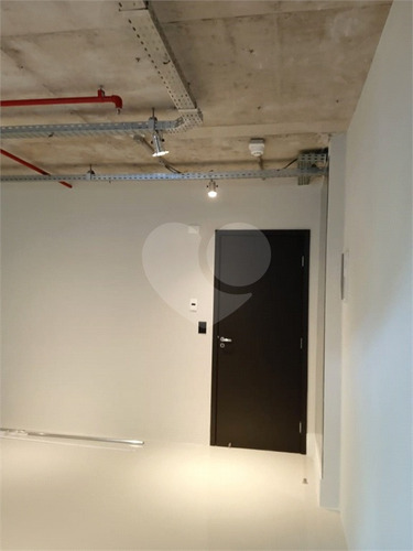 Imagem 10 de 15 de Sala Comercial E 1 Banheiro Para Locação, 33 M², Moema - Sp - Reo656664