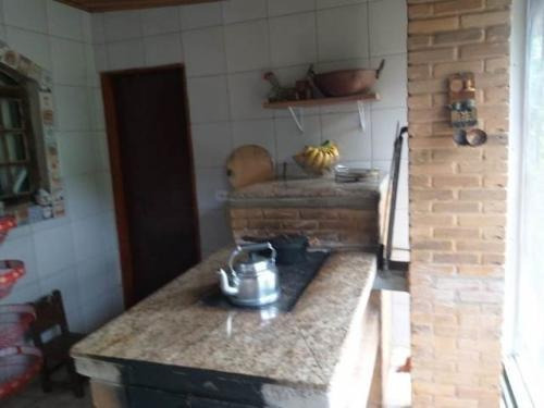 Chácara Em Itariri Com 4 Dorm 2 Suíte Com Contrato 7895
