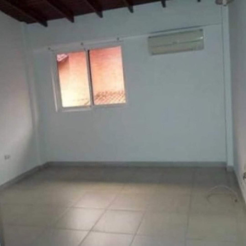 Imagen 10 de 14 de Town House En Mañongo