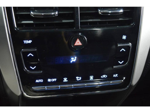 Toyota Yaris Xls At