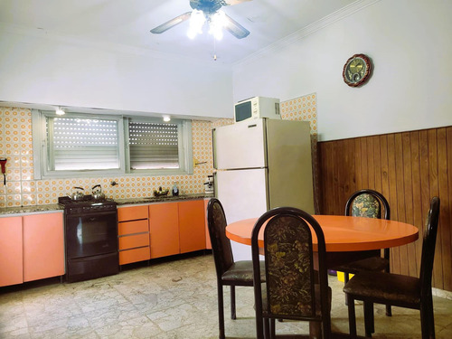 Venta Casa Planta Alta 4 Ambientes- Sarandi