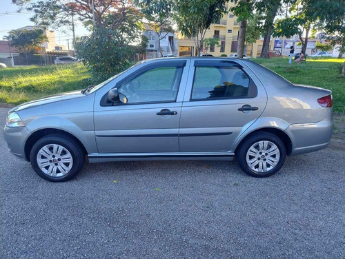 Fiat Siena 1.0 El Flex 4p