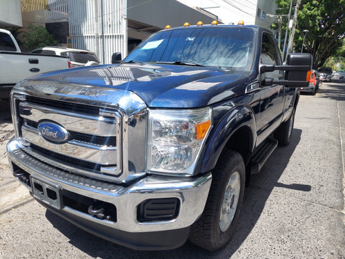 Ford F-350 6.2 Xl Plus Ac At