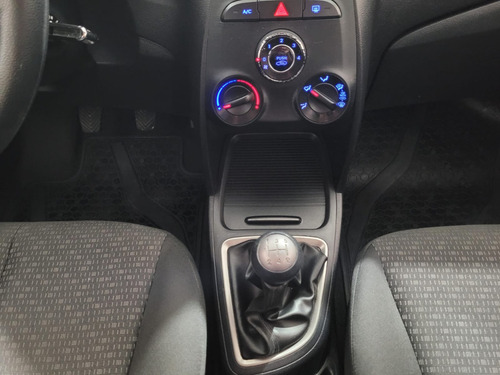 Hyundai HB20 1.0 UNIQUE 12V FLEX 4P MANUAL
