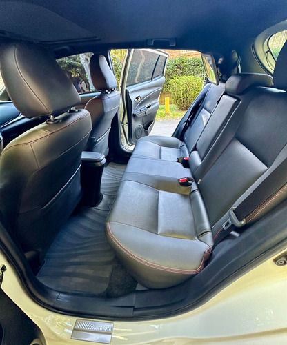 Toyota Yaris 1.5 107cv Cvt