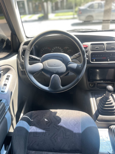 Imagen 11 de 15 de Suzuki 2006 Grand Vitara 1.6 3 Ptas