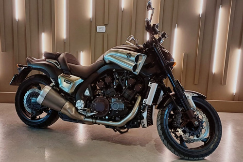 Moto Yamaha Vmax 1700 Permutas Y Todo Tipo De Financiación  