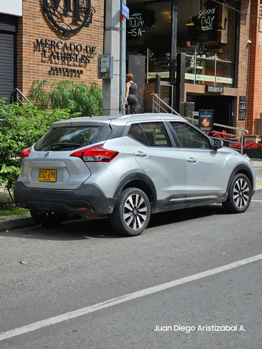 Nissan Kicks 1.6 Advance At