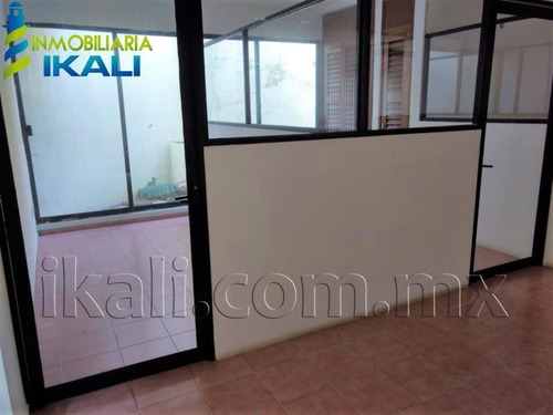 Imagen 4 de 11 de Oficina Comercial En Renta Tuxpan De Rodriguez Cano Centro