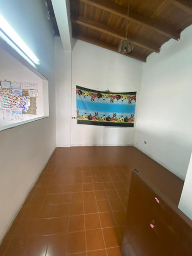 Imagen 5 de 12 de Venta Casa Pueblo Nuevo