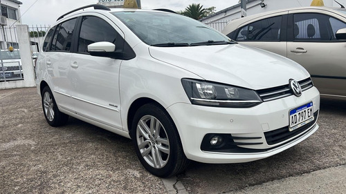 Volkswagen Suran 1.6 Imotion Highline 110cv