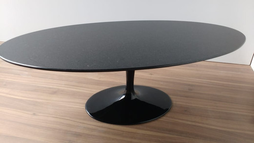 Mesa Saarinen Oval Jantar 1,80 X 1,00 São Gabriel