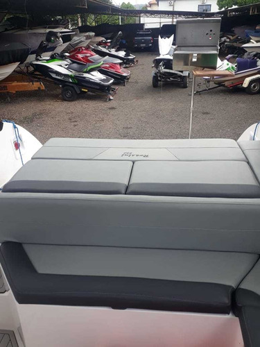 Imagem 10 de 15 de Lancha Rossini R260 0km 250hp Ñ Focker Nx Triton 250 242 27