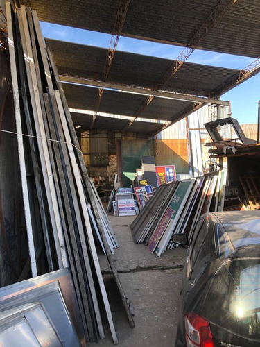 Imagen 2 de 2 de Lote De Terreno Con Mejoras
