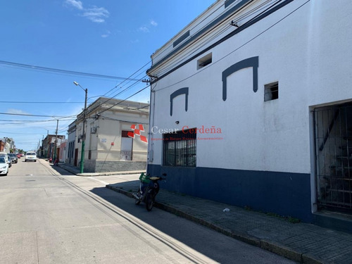 Local Comercial Centrico- Ref: 1517