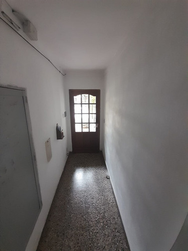 Imagen 20 de 21 de Venta Departamento 2 Ambientes Bernal
