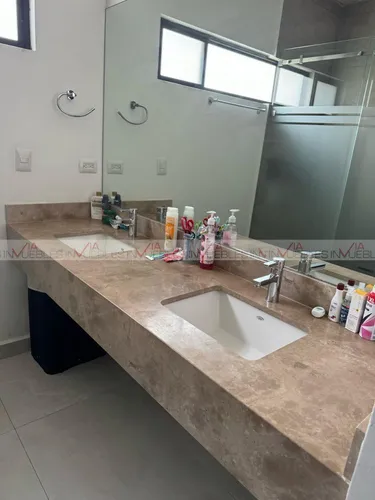 Cumbres San Agustin, Chelsea