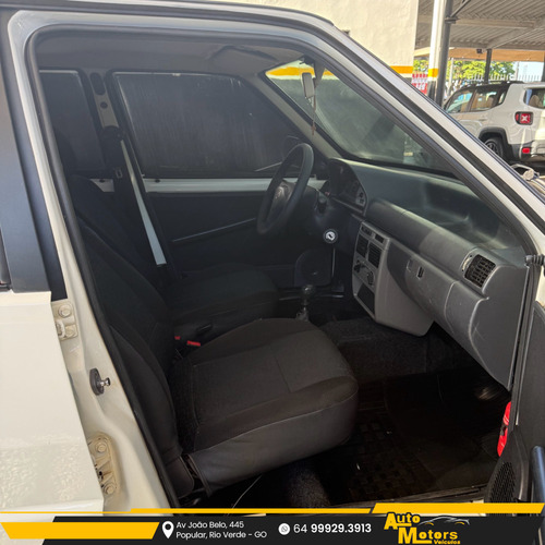 Fiat Uno MILLE CELEB. WAY ECON. 1.0 F.FLEX 4P