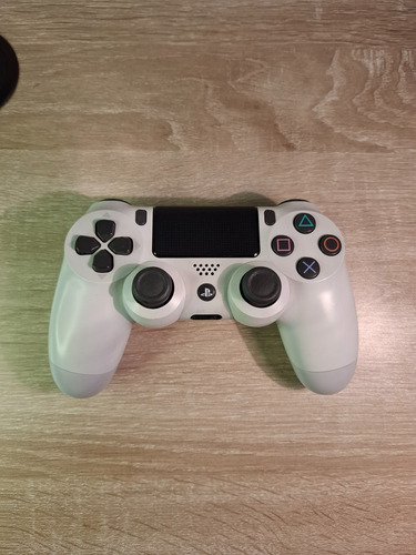 Control Ps4 Para Piezas O Reparar Blanco (Usado)