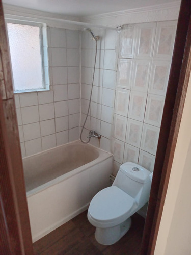 Casa Dos Pisos Con Excelente Ubicación *se Acepta Subsidio