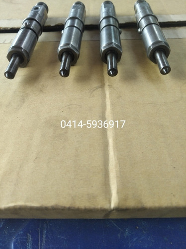 Inyector Para Cargo 815 Y Motores 6bt (Usado)