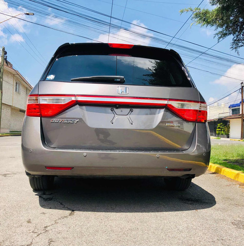 Imagen 12 de 15 de Honda Odyssey 2012 3.5 Touring Minivan Cd Qc Dvd At