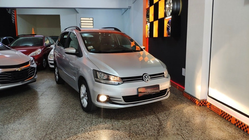 Volkswagen Suran 1.6 Highline Msi 110cv 2015