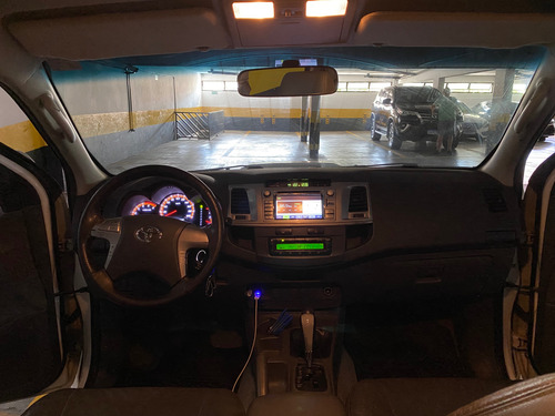 Toyota Hilux 3.0 Srv Cab. Dupla 4x4 Aut. 4p